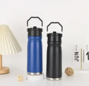 travel mug with handle